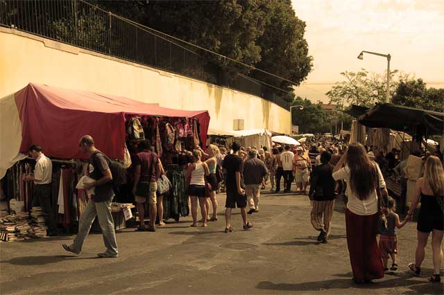 Feira da Ladra: Decorar com objetos antigos