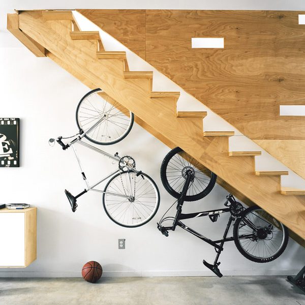 Ideias para decorar vãos de escada