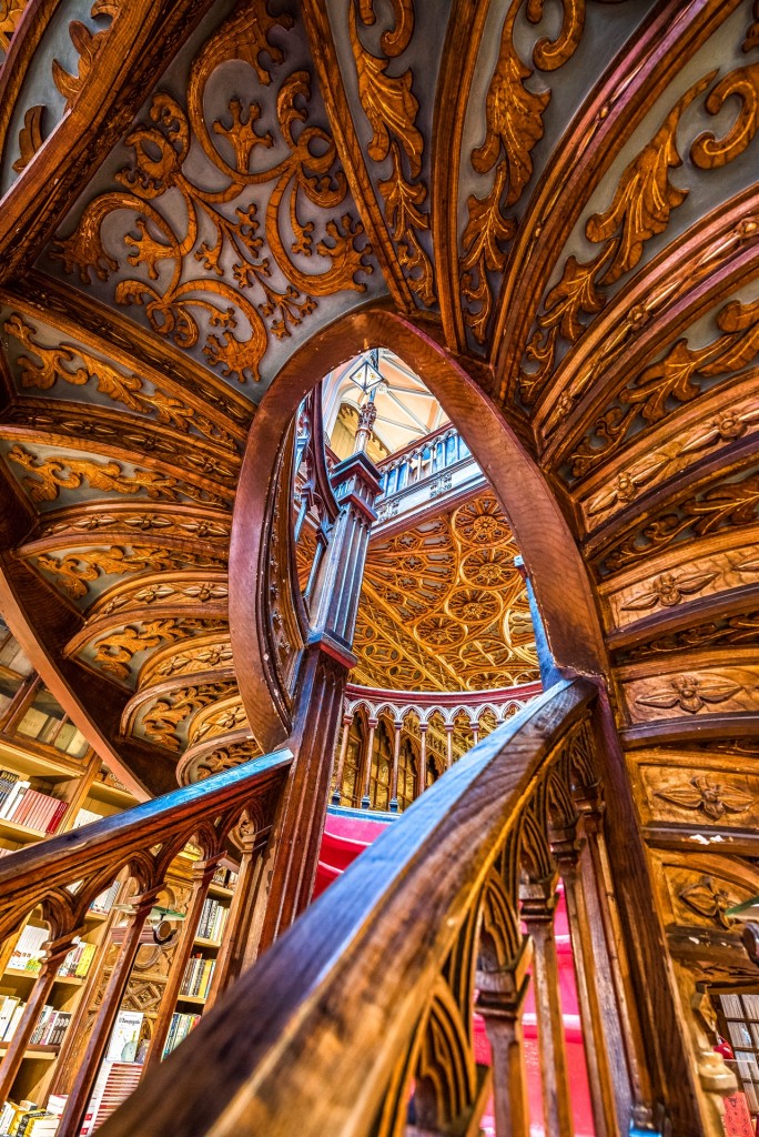 bibliotecas mais bonitas de portugal