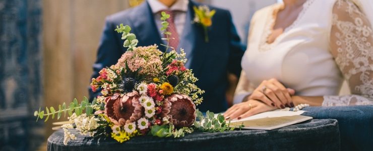 Flores com Graça na decoração de um casamento